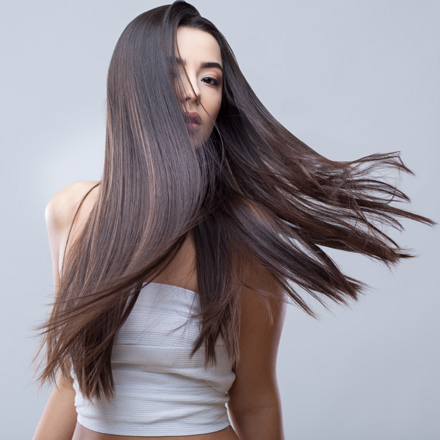 LES SECRETS DES CHEVEUX LISSES